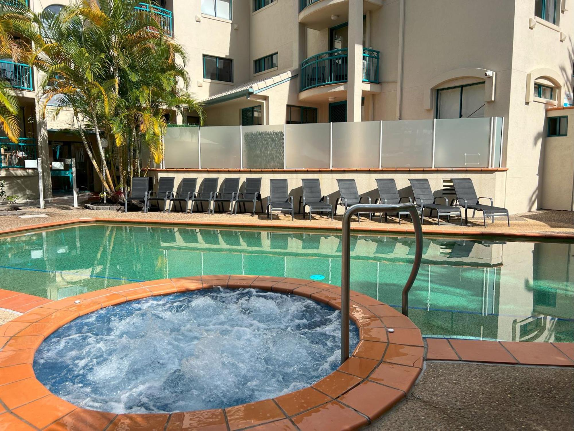 Cha Private Apts Aruba Beach Gold Coast Exterior photo