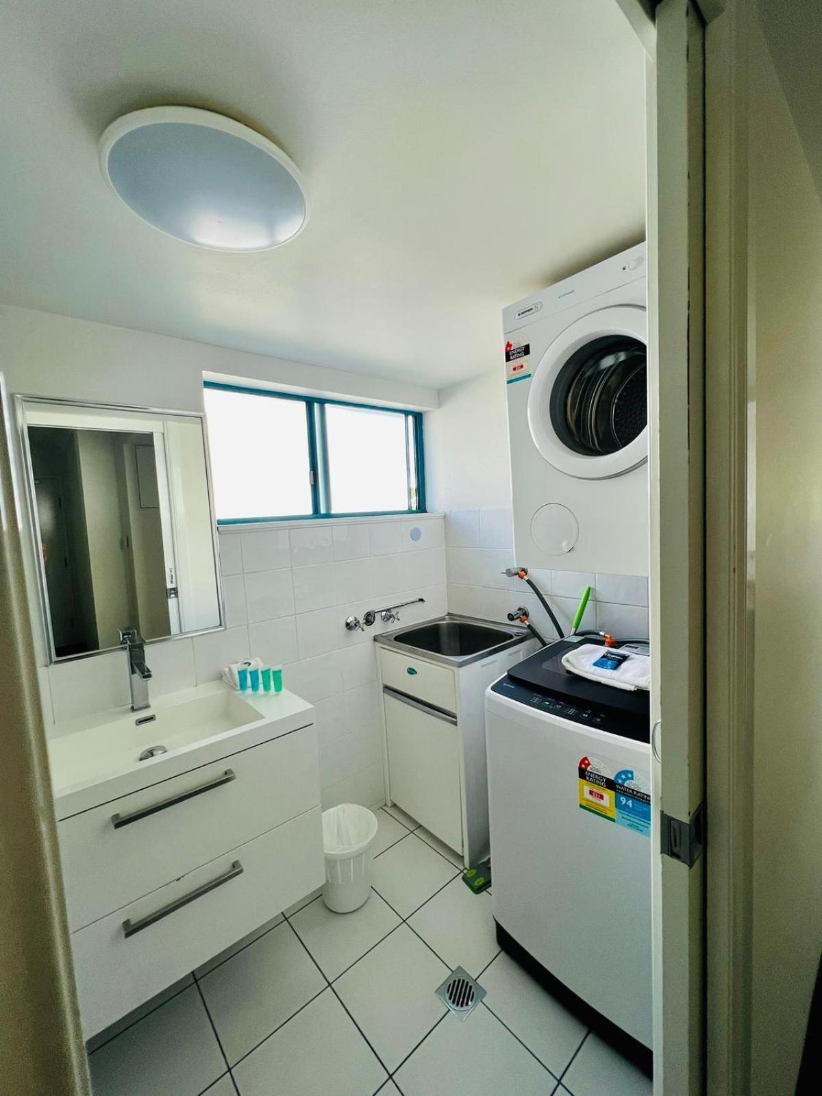 Cha Private Apts Aruba Beach Gold Coast Exterior photo